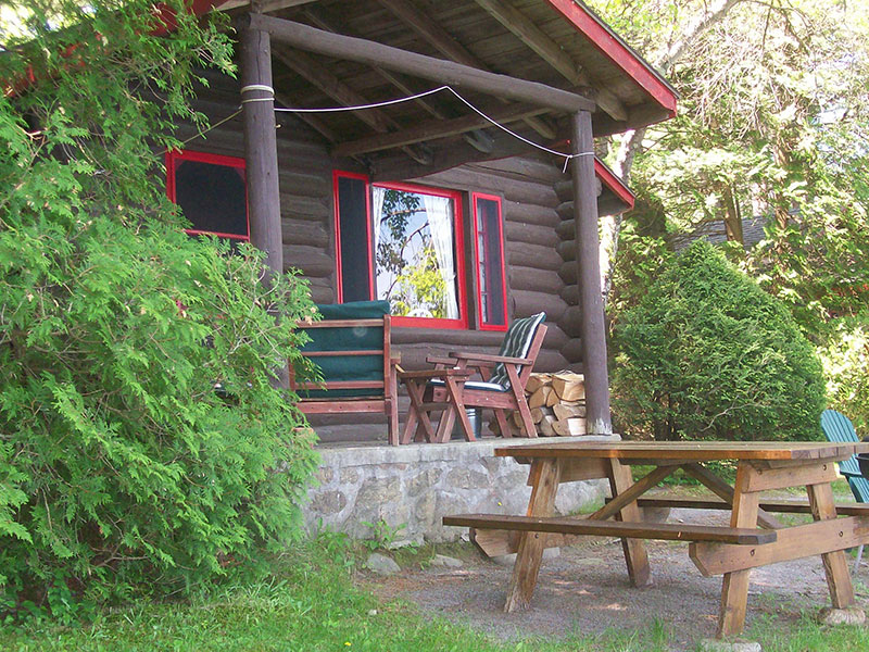 Lake Front Cottage